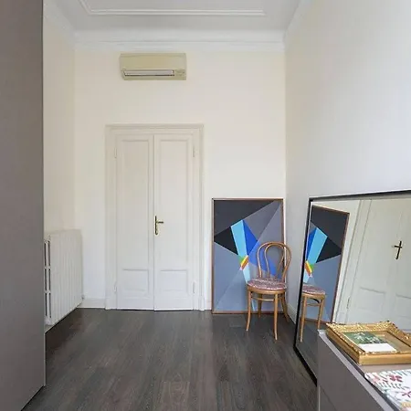 Garo Apartament *