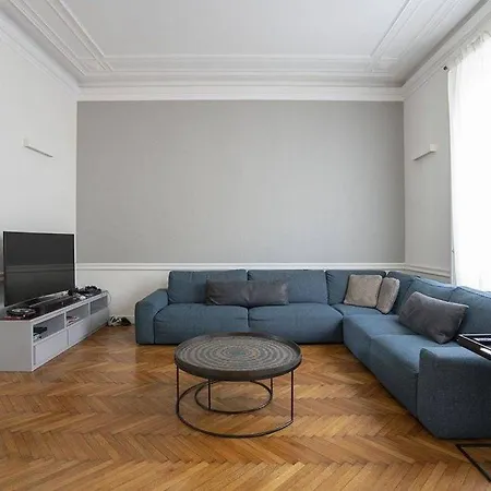 Garo Apartament דירה *